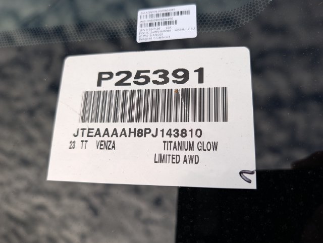 Used 2023 Toyota Venza Limited AWD/4WD image 37