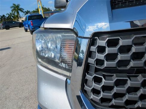 Used 2020 Toyota Tundra SR5 image 10