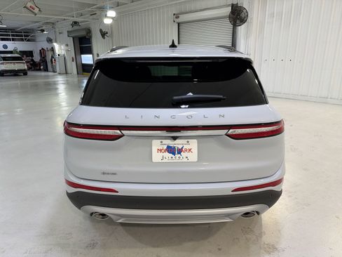 New 2026 Lincoln Corsair Premiere image 26