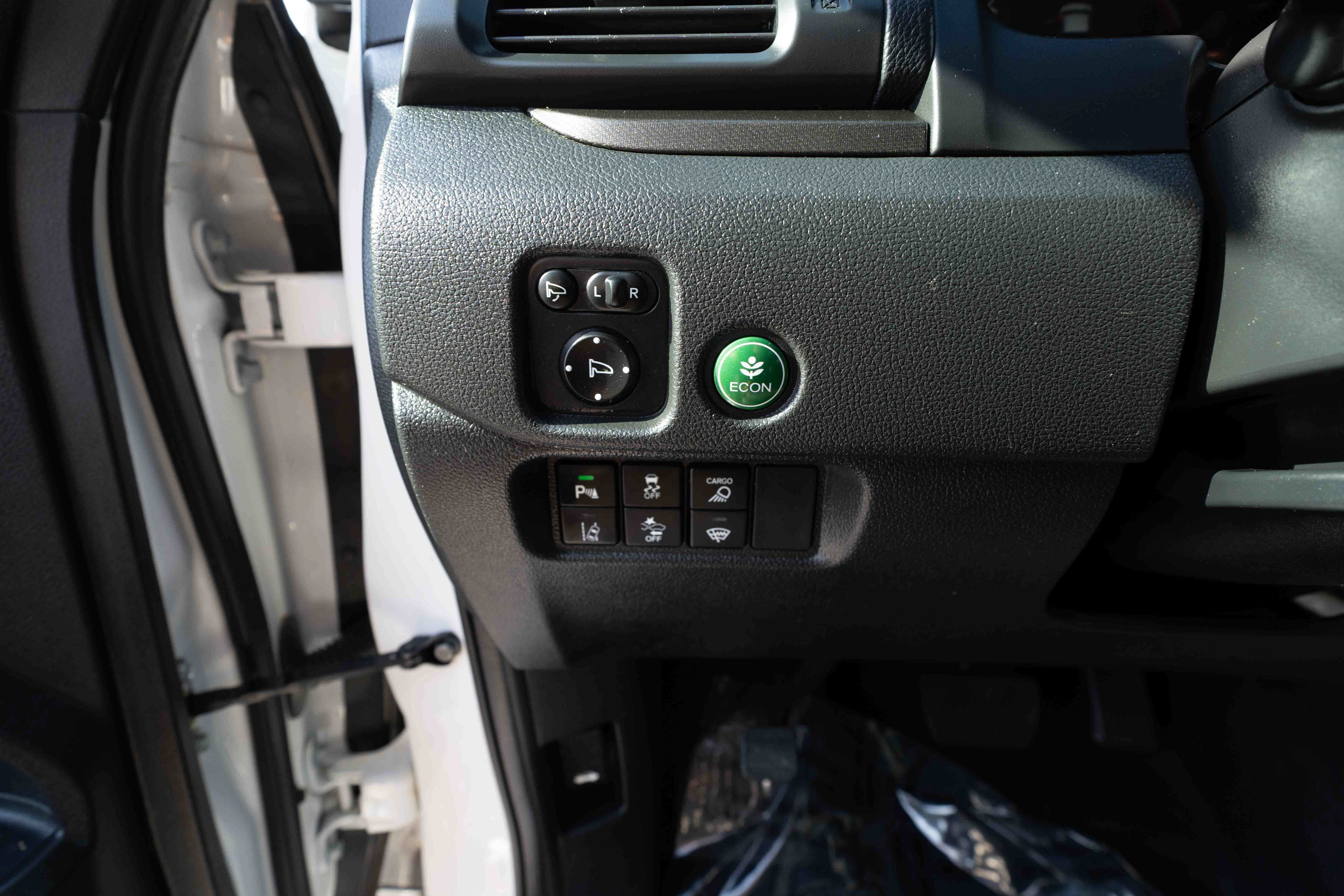 Used 2025 Honda Ridgeline TrailSport image 11