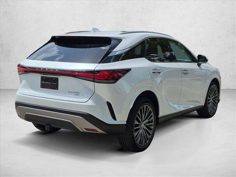 Used 2025 Lexus RX 350 AWD w/ Convenience Package image 5