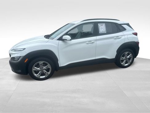 Used 2023 Hyundai Kona SEL FWD image 5