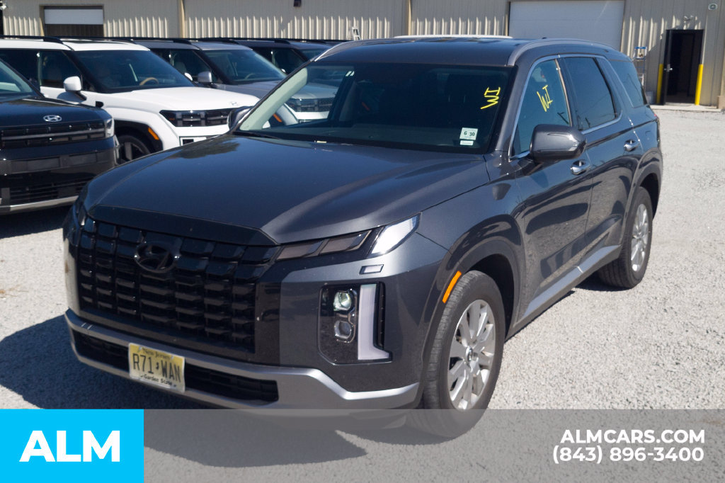 Used 2025 Hyundai Palisade SEL FWD image 16