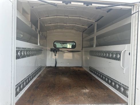 Used 2022 Ford F350 XL w/ Power Equipment Group image 18