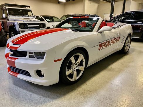 Used 2011 Chevrolet Camaro SS w/ RS Package image 2