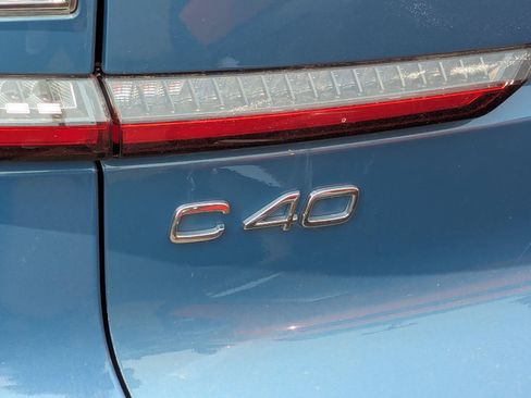 Used 2023 Volvo C40 P8 Recharge Plus w/ Climate Package AWD/4WD image 7