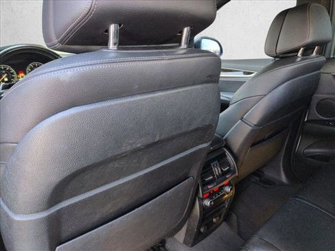 Used 2019 BMW X6 xDrive35i w/ M Sport Package image 18