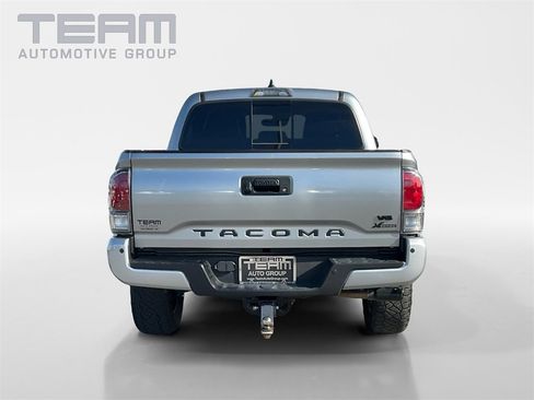 Used 2022 Toyota Tacoma TRD Sport w/ TRD Premium Sport Package image 6