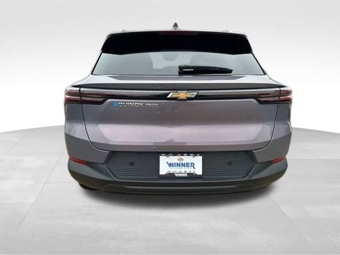 New 2026 Chevrolet Equinox EV LT image 4