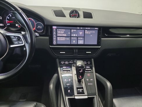 Used 2020 Porsche Cayenne AWD/4WD image 20