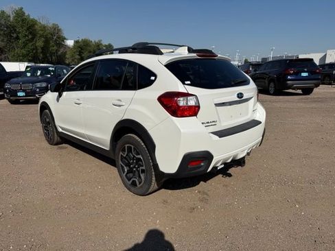 Used 2016 Subaru Crosstrek 2.0i Limited w/ Popular Package #2 AWD/4WD image 3