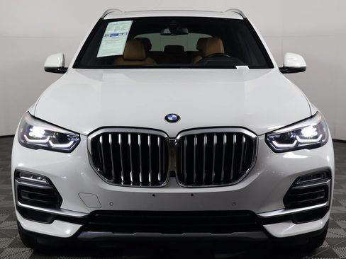 Used 2019 BMW X5 xDrive40i w/ Convenience Package AWD/4WD image 2