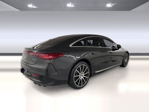 Certified 2023 Mercedes-Benz EQS 580 4MATIC Sedan w/ Exclusive Trim Package image 8