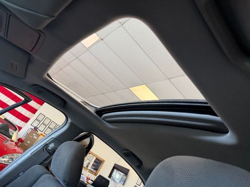 Used 2009 Honda Accord EX image 22