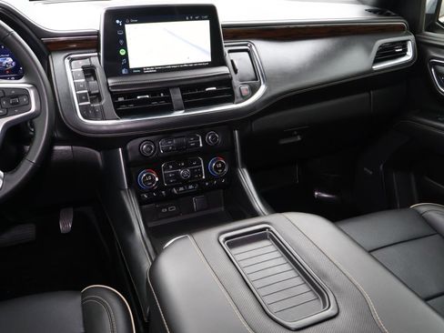 Used 2024 Chevrolet Tahoe Premier w/ Premium Package image 13