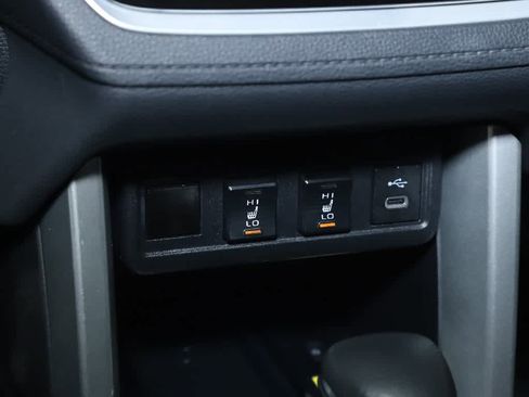 Certified 2023 Toyota Corolla Cross XLE w/ Convenience Package FWD image 26