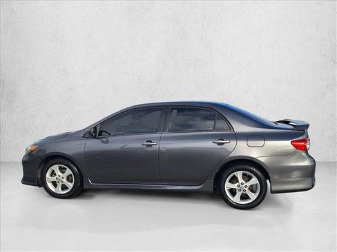 Used 2013 Toyota Corolla S image 8