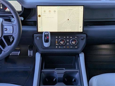 New 2026 Land Rover Defender 110 OCTA AWD/4WD image 11