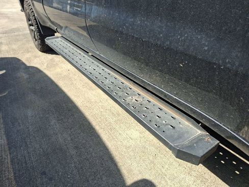 Used 2020 Chevrolet Silverado 1500 LT Trail Boss AWD/4WD image 6