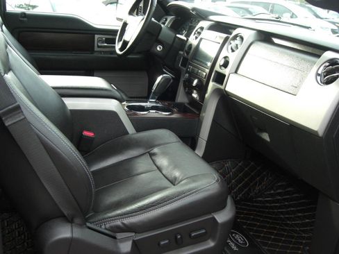 Used 2012 Ford F150 Lariat w/ Lariat Chrome Pkg image 16