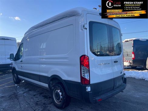 Used 2021 Ford Transit 250 Medium Roof image 4
