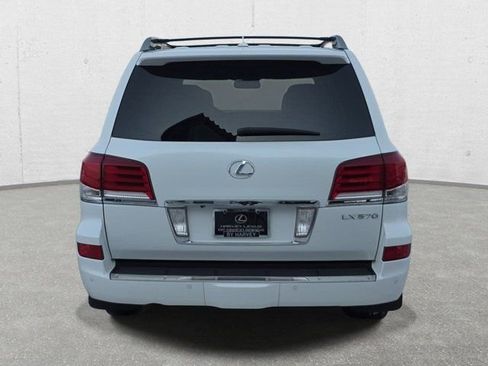 Used 2014 Lexus LX 570 4WD image 6
