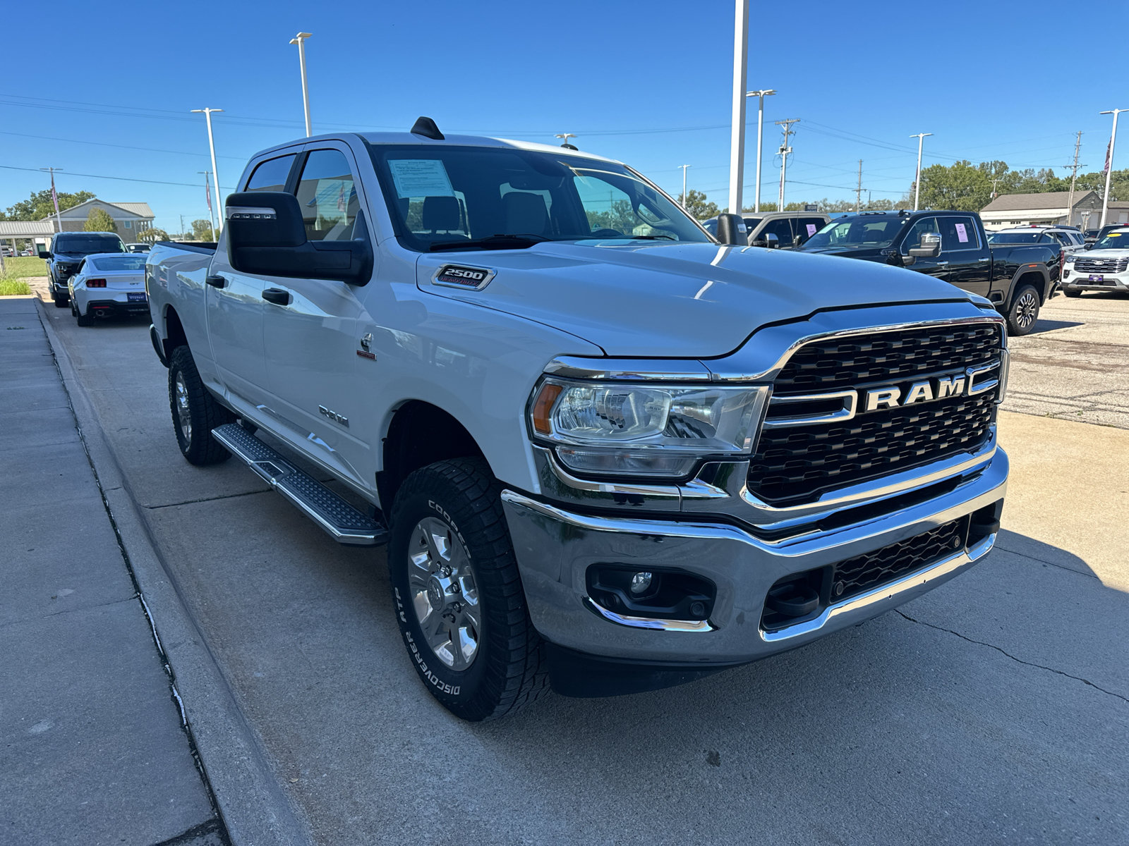 Used 2024 RAM 2500 Big Horn w/ Off Road Package AWD/4WD image 9