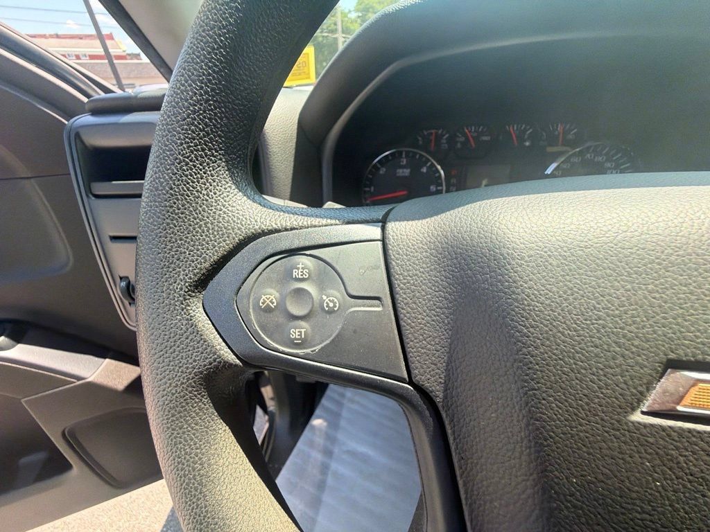 Used 2018 Chevrolet Silverado 1500 LS w/ Trailering Package AWD/4WD image 32