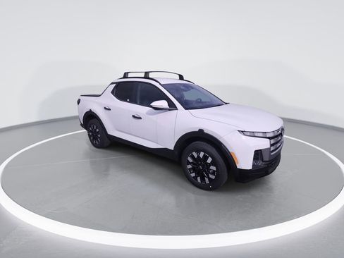 New 2026 Hyundai Santa Cruz SEL FWD image 2