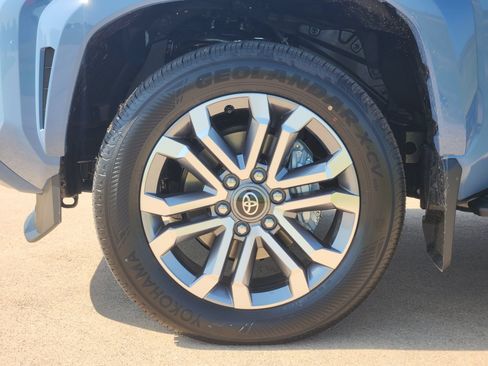 New 2026 Toyota 4Runner Limited AWD/4WD image 11