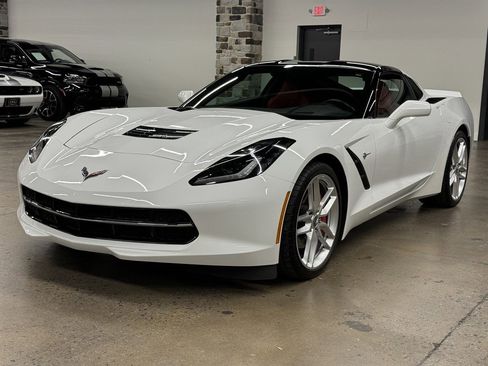 Used 2015 Chevrolet Corvette STINGRAY 2LT w/ 2LT Preferred Equipment Group image 3