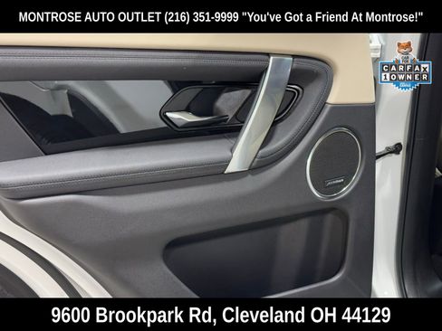 Used 2025 Land Rover Discovery Sport S image 36