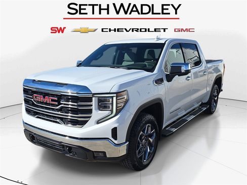 New 2026 GMC Sierra 1500 SLT w/ SLT Premium Package image 3