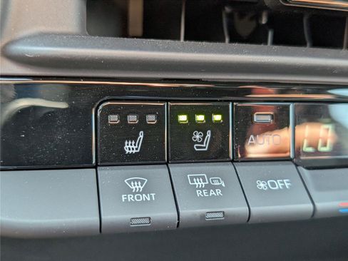 Used 2023 Toyota Crown w/ Advanced Technology Package AWD/4WD image 25