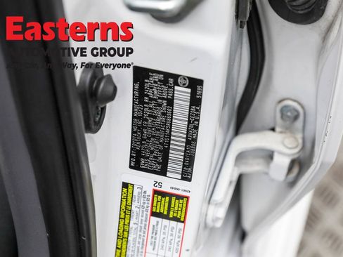 Used 2024 Toyota Camry SE image 35