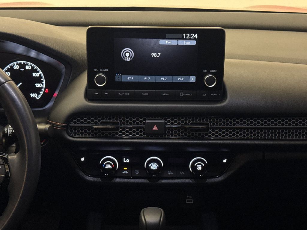 Certified 2024 Honda HR-V Sport image 15