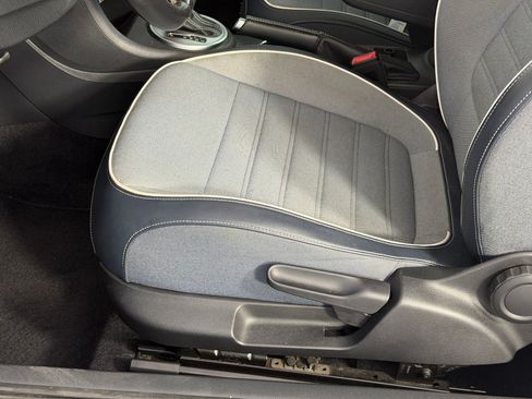 Used 2016 Volkswagen Beetle 1.8T Denim FWD image 13