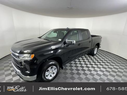 Certified 2025 Chevrolet Silverado 1500 LT image 3