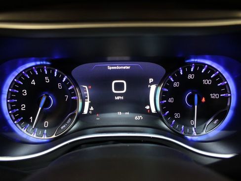 New 2026 Chrysler Voyager LX image 10