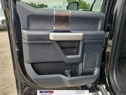 Used 2022 Ford F250 Lariat w/ Lariat Ultimate Package AWD/4WD image 12