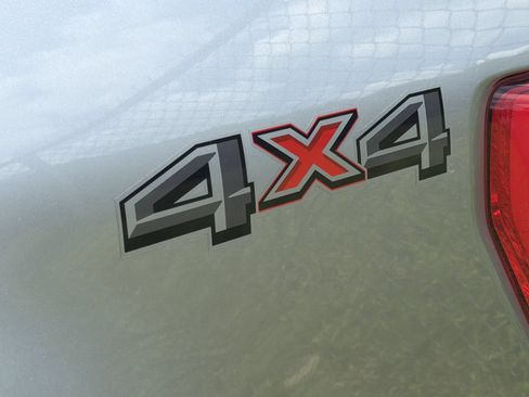 Used 2022 Ford F150 Lariat AWD/4WD image 8