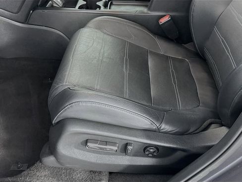 Used 2019 Honda CR-V EX-L image 25