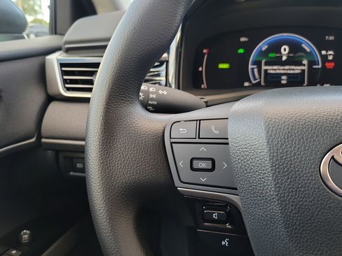 Used 2026 Toyota Camry LE image 15