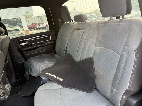 Used 2024 RAM 2500 Big Horn w/ Off Road Package image 3