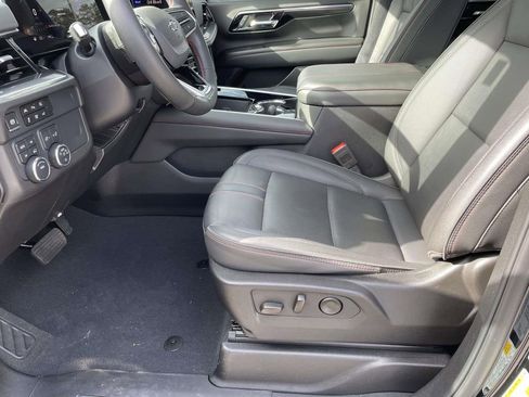 Used 2025 Chevrolet Tahoe RST w/ Comfort Package image 21