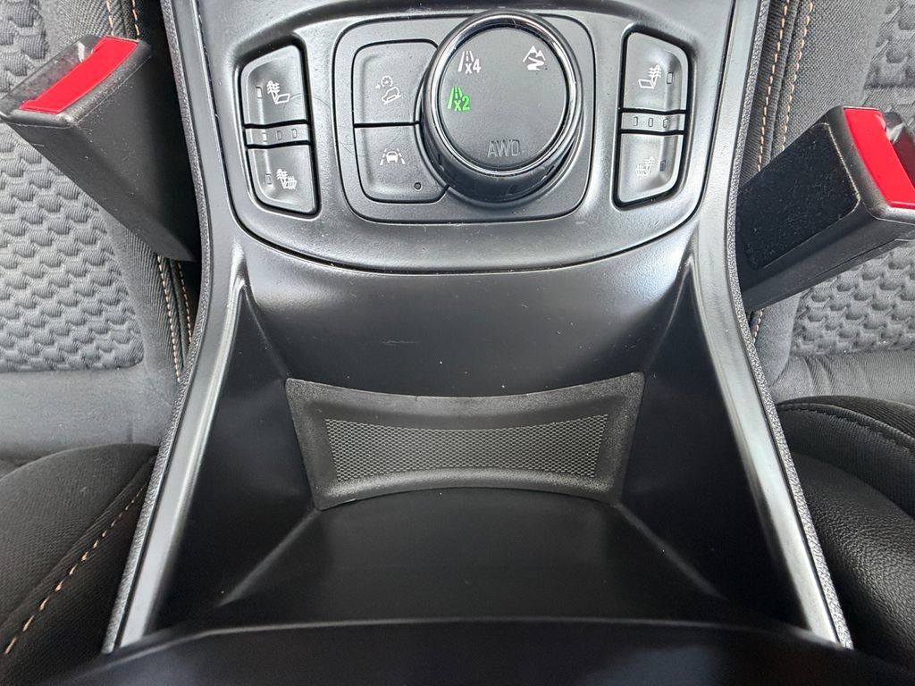 Used 2020 GMC Terrain SLE w/ Driver Convenience Package AWD/4WD image 33
