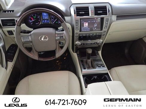 Used 2015 Lexus GX 460 w/ Premium Package image 18