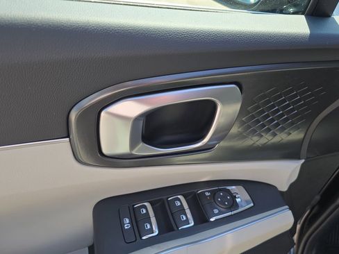 New 2026 Kia Sorento S FWD image 18