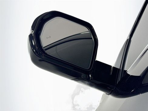 Used 2024 Toyota Tundra Limited image 5