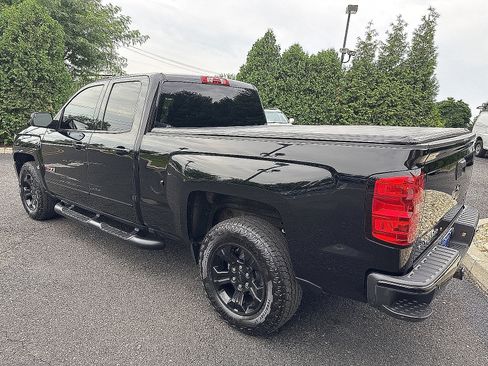 Used 2016 Chevrolet Silverado 1500 LT w/ Midnight Edition AWD/4WD image 7